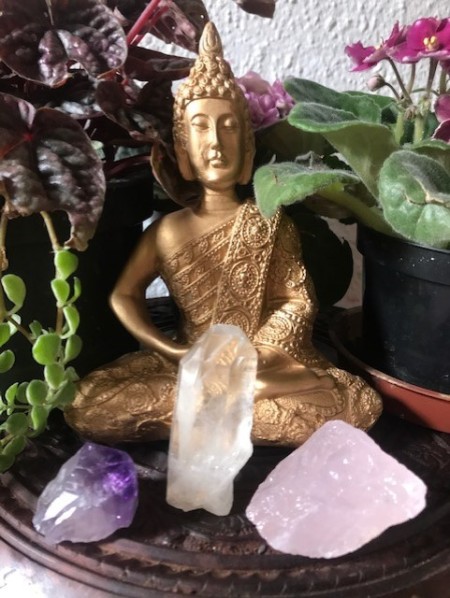 0033-Altar de Buda-Quartzo Transparente Lemuriano com Janela, Pedra Bruta Quartzo Rosa, Ponta Bruta Ametista- Transmutação , Amor e Abertura de Portal Estelar