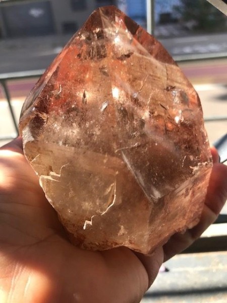 0057-Ponta Quartzo Fumê Fantasma, Lemuriano com Janela para o Futuro e Arco Iris-Aterramento, Viagens Astrais, Conexão Angelical e Promocão Felicidade