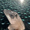 0078-Drusa Natural de Quartzo Transparente, Lemuriano com Janelas e Arco Iris -Conexão Divina e Angelical, Proteção, Viagens Astrais,  Portais Estelares, Prosperidade e Equilíbrio Familiar