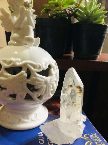 106-Mini Ponta de Quartzo Fantasma Rutilado com Cabelo de Anjo e Janela-Viagens Multidimensionais, Acesso Registro Akáshico, Harmonização e Equilíbrio para a Vida e para os Relacionamentos Familiares e Amorosos, Autocontemplação , Autorreflexão, Adivinhações, Proteção e Energização. - Image 5