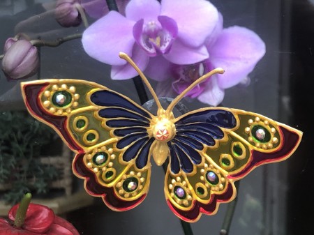 160-Borboleta feita a mão com Técnica de Vitral com Ventosa -Transmutação, Superação, Amadurecimento, Renascimento e Alegria -ESGOTADO  