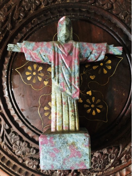 167-Jesus Cristo em Cianita Verde Azulada com Rubi –Conexão com a Fé e Eu Superior, Mediúnidade , Acesso Registros Vidas Passadas, Proteção, Calma, Clareza, Paixão, Alegria pela vida, Desbloqueio Energético, Abundância, Prosperidade, Vitalidade e Energização - Image 3
