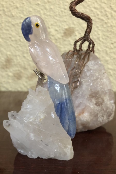 180-Pássaro de Cristal –Papagaio de Quarzo Rosa e Azul em Base de Quartzo Transparente-Decoração, Leveza, Espiritualidade, Inteligência, Sabedoria, Comunicação, Prosperidade, o  Divino, a Alma , Liberdade e Conexão com o Céu - Image 2