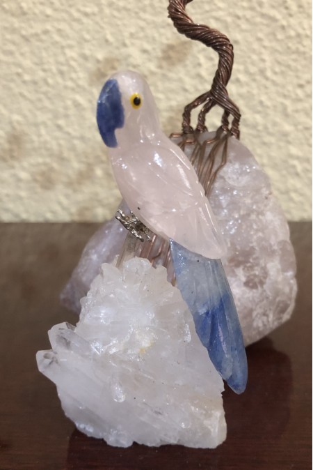 180-Pássaro de Cristal –Papagaio de Quarzo Rosa e Azul em Base de Quartzo Transparente-Decoração, Leveza, Espiritualidade, Inteligência, Sabedoria, Comunicação, Prosperidade, o  Divino, a Alma , Liberdade e Conexão com o Céu - Image 3