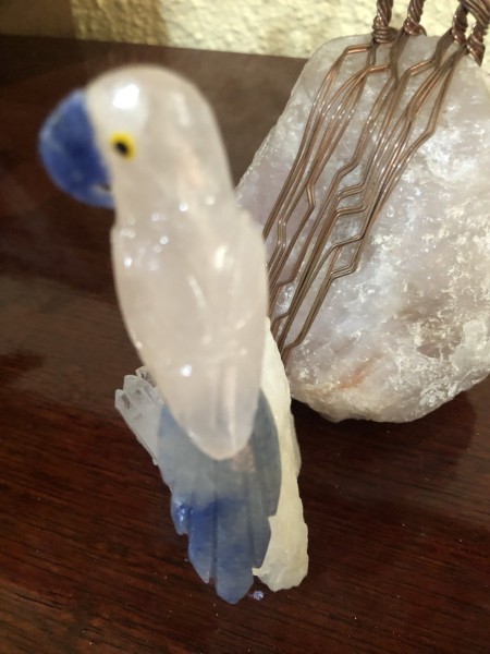180-Pássaro de Cristal –Papagaio de Quarzo Rosa e Azul em Base de Quartzo Transparente-Decoração, Leveza, Espiritualidade, Inteligência, Sabedoria, Comunicação, Prosperidade, o  Divino, a Alma , Liberdade e Conexão com o Céu - Image 6