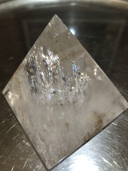 193-Pirâmide de Cristal Natural-03 em 01-Quartzo Transparente, Arco Iris e Quartzo Rutilado-Cura Total, Prosperidade, Felicidade, Harmonia, Mediunidade & Cura Ancestral, - Imagem 11